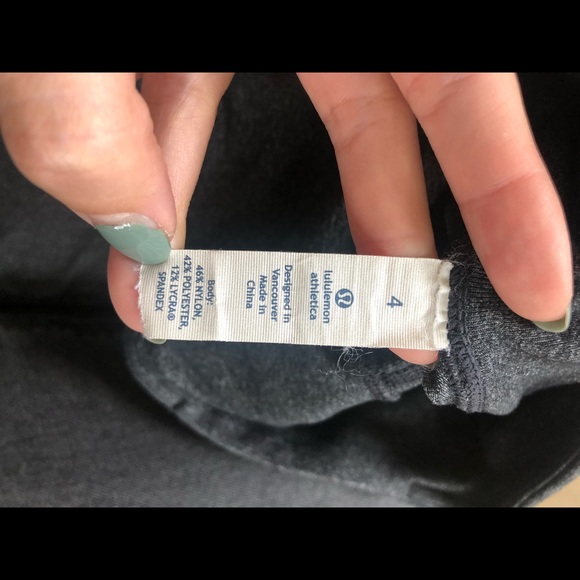 Lululemon acro crop yoga pants - Picture 9 of 9
